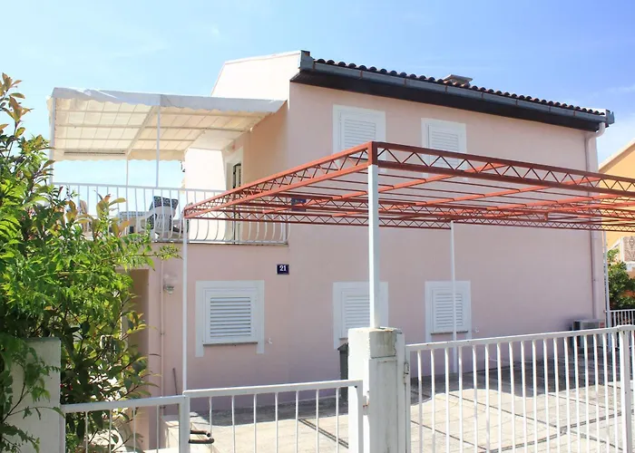 With Parking Space Orebic, Peljesac - 10070 דירה