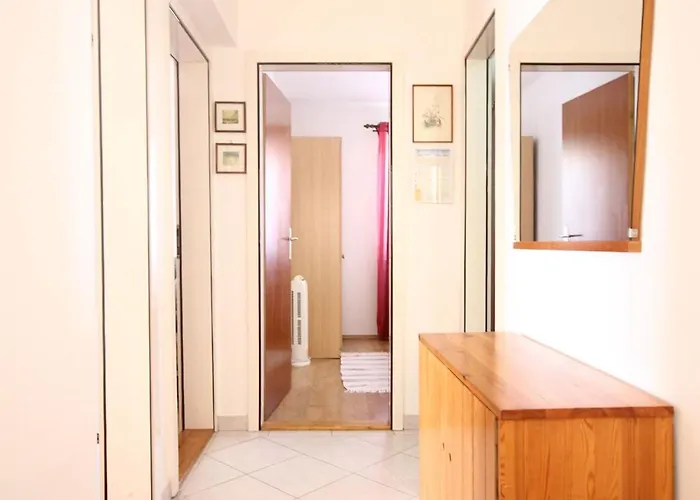 With Parking Space Orebic, Peljesac - 10070 דירה